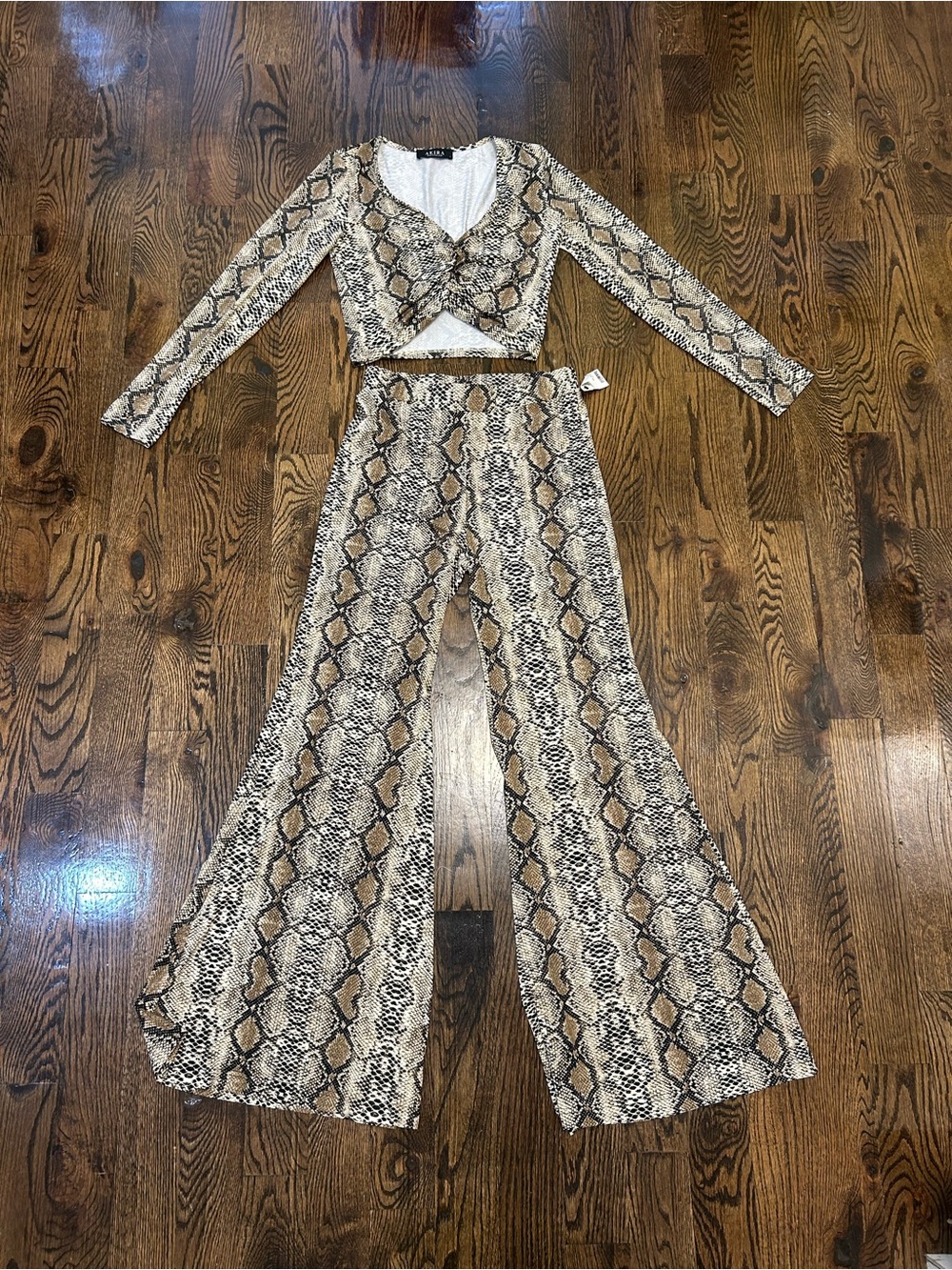 Akira: Snake Print Wide-Leg Pants Set - Beige Brown
